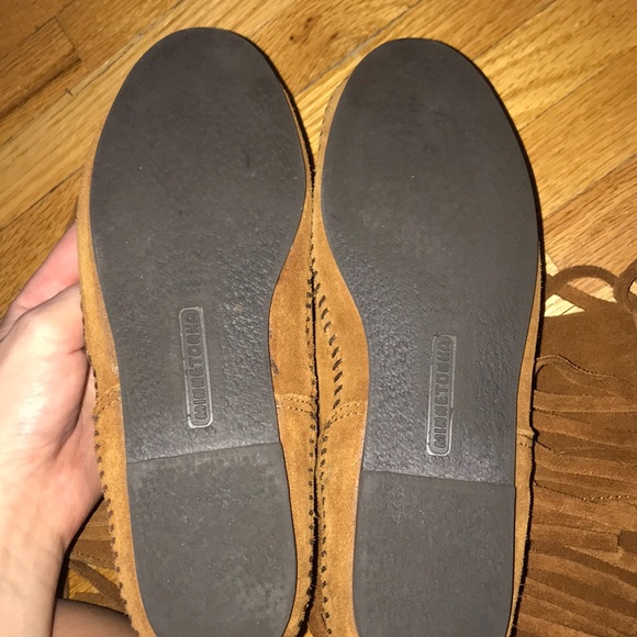 Three Layer Fringe Minnetonka Boots Size 6 - Picture 2 of 5